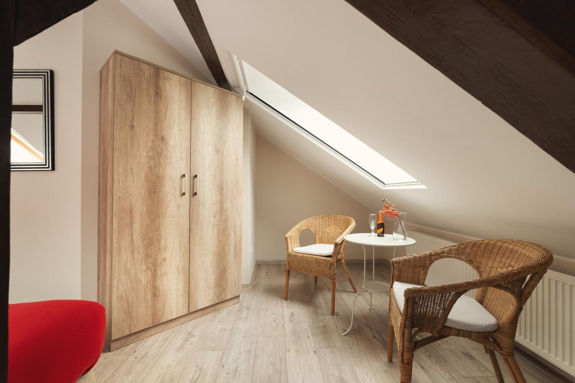 Hotel Stary Mlyn Strzeszyn Lubowo  Zimmer foto
