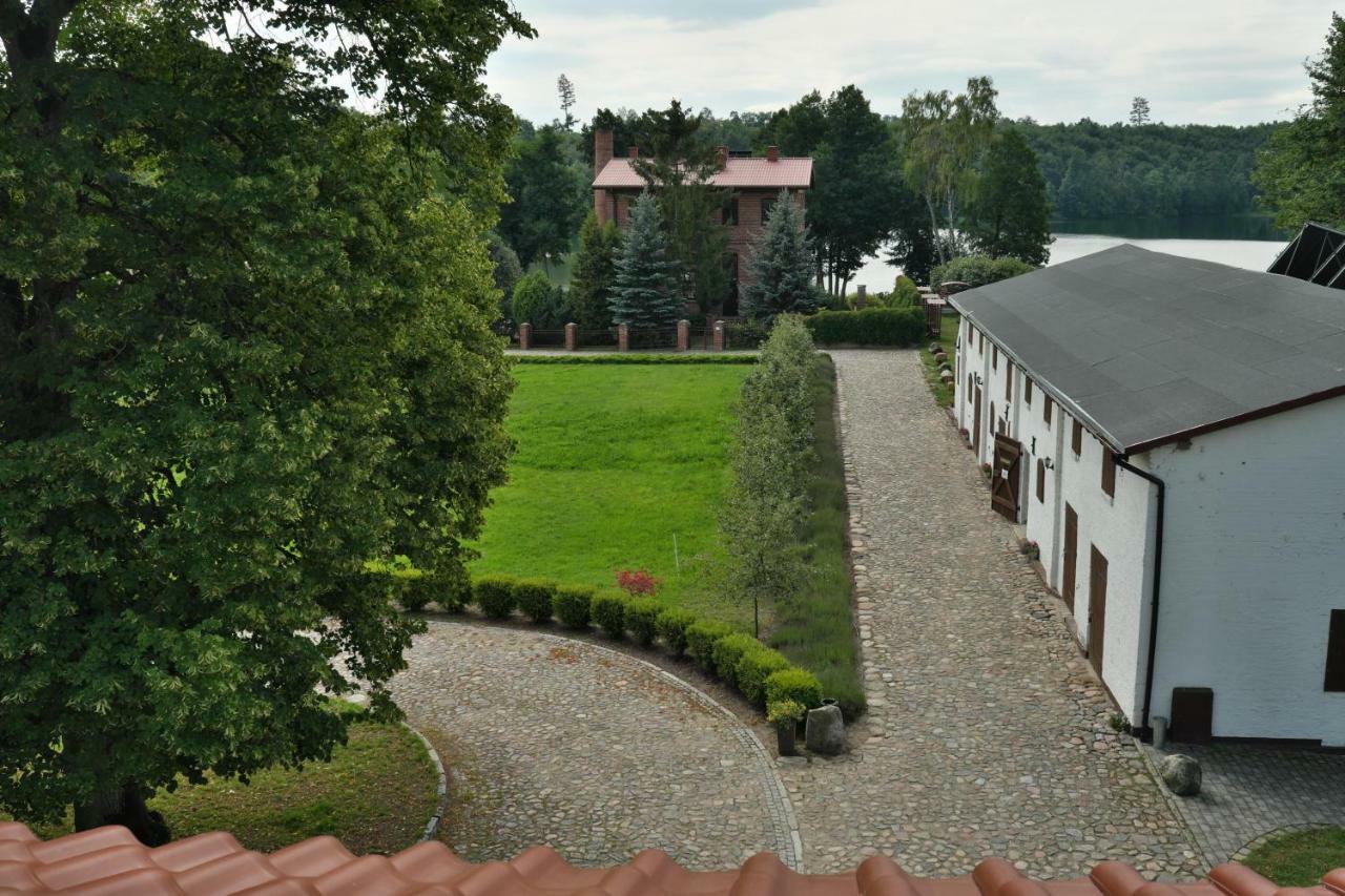 Hotel Stary Mlyn Strzeszyn Lubowo  Exterior foto
